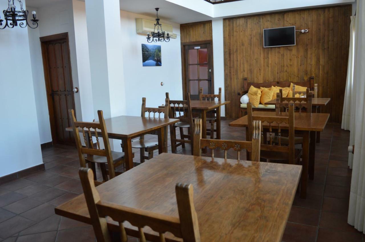 Las Estrebedes Casa Rural Guest House Caminomorisco Exterior photo
